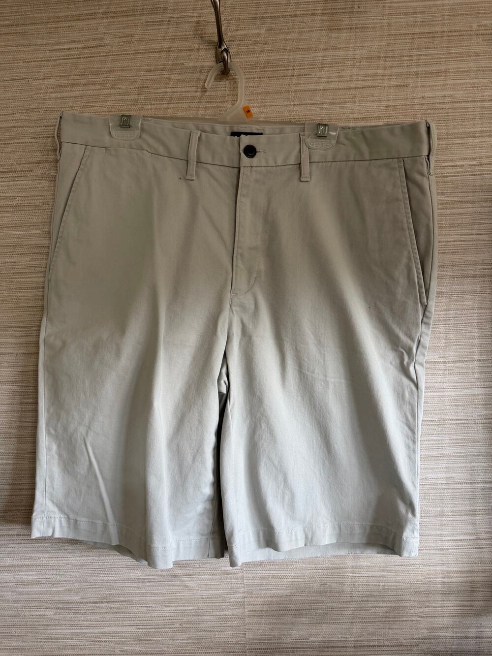 Lands' End Men's Traditional Fit shorts size 37